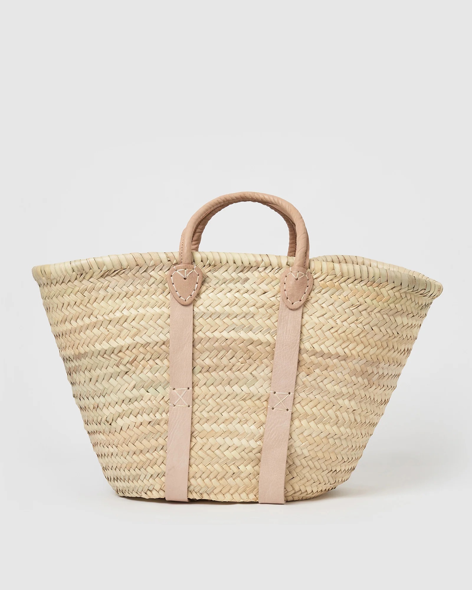 straw basket bag with leather straps